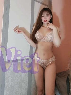 Lisa (VN0138) Hot 38D, sexy Dimple Babe