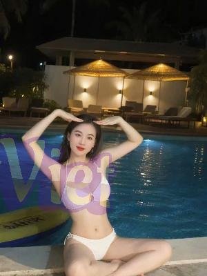 Momo (VN0153) Beautiful Girl with Massage and Full Service