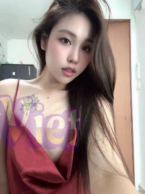 Helen (VN0238) Hourglass body, Clean shaven Pussy